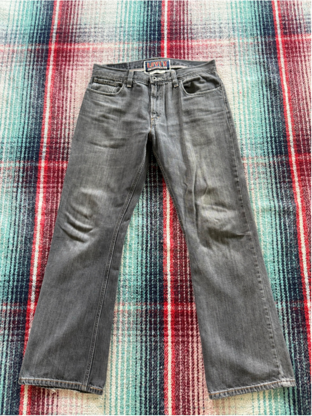 Vintage Gray Levi’s 527 Low Rise Bootcut Jeans 34x32